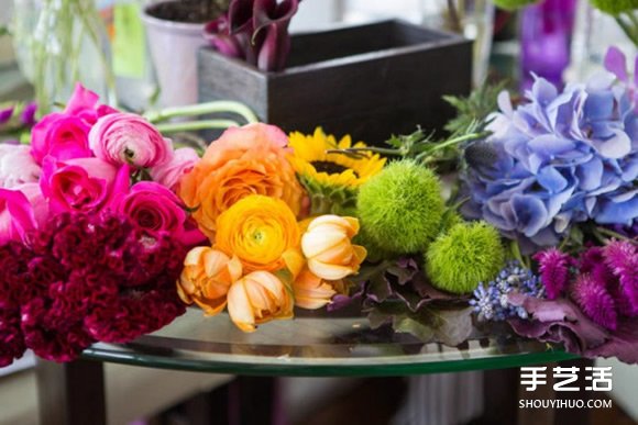 让家更多彩缤纷,不可不知的花朵装饰小技巧 让家更多彩缤纷,不可不知的花朵装饰小技巧